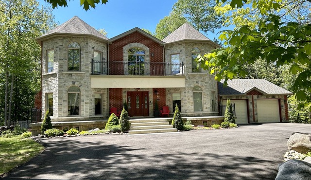 The perfect get away by the Georgian Bay! in Tiny