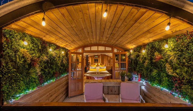 This Shepherd Hut is the ultimate couples retreat with roll top copper bath tub in Ockeridge