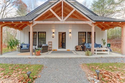 Thistle Pond Cottage in Biddeford