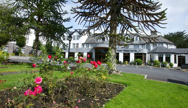 Twin Trees Hotel & Brusna Falls Leisure