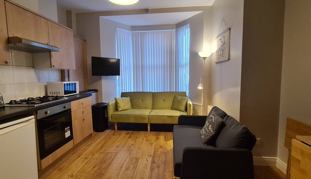 Waterworks En Suite Rooms with Private Living Room