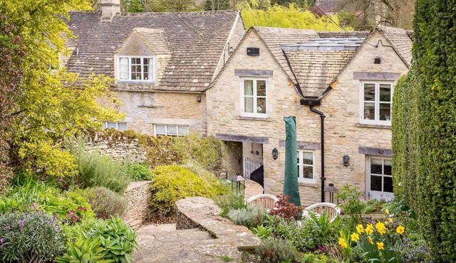 Willow Cottage