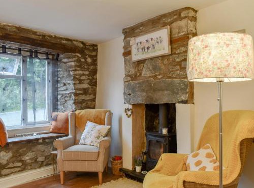 Willow Cottage in Spark Bridge