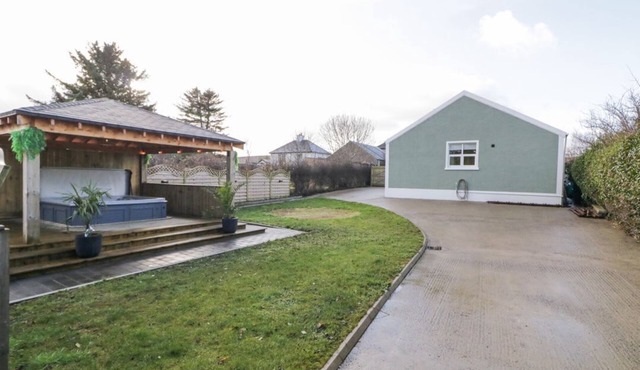 Woodside Guest House, Castlerock