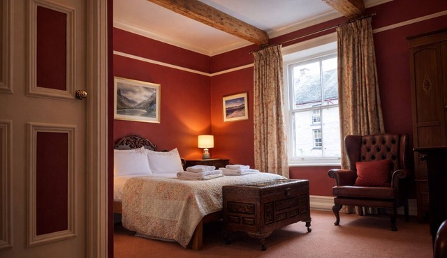 Wynnstay Hotel