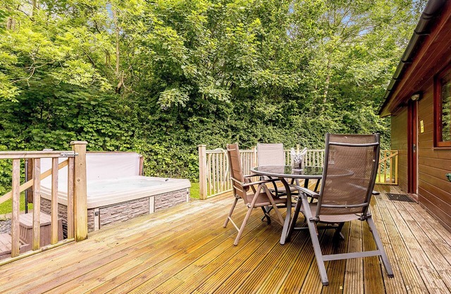 Decadent lodge designed to exacting, luxury standards.