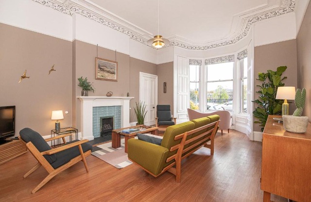 Edinburgh Panorama - Outstanding Apartment with Stunning City View in Edinburgh