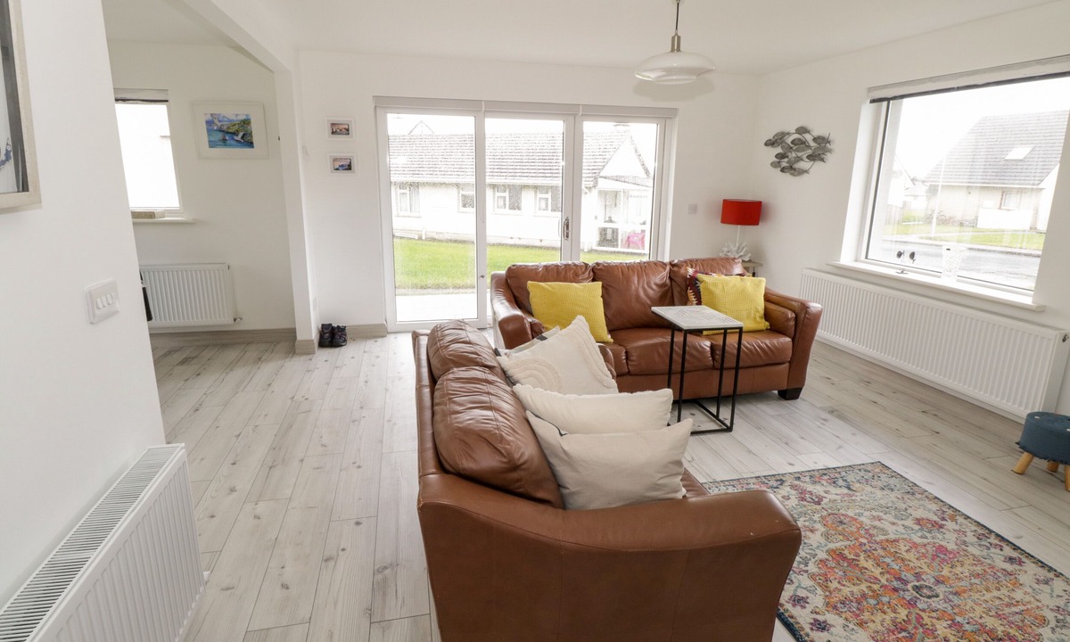 Enniscrone Cottage | 38 Carrowhubbock Holiday Village