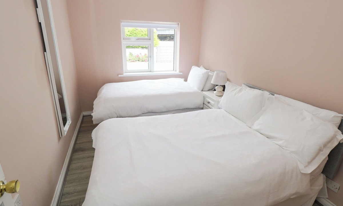 Connacht Cottage | Churchfield House
