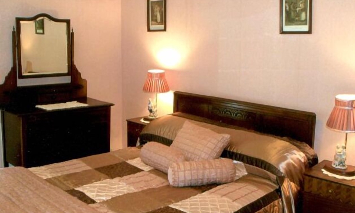 Inistioge Bed & Breakfast | Grove Farm House B&B