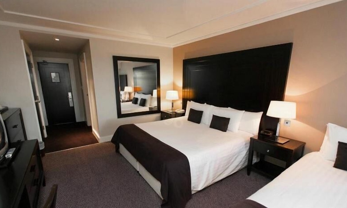 Athlone Hotel | Shamrock Lodge Hotel