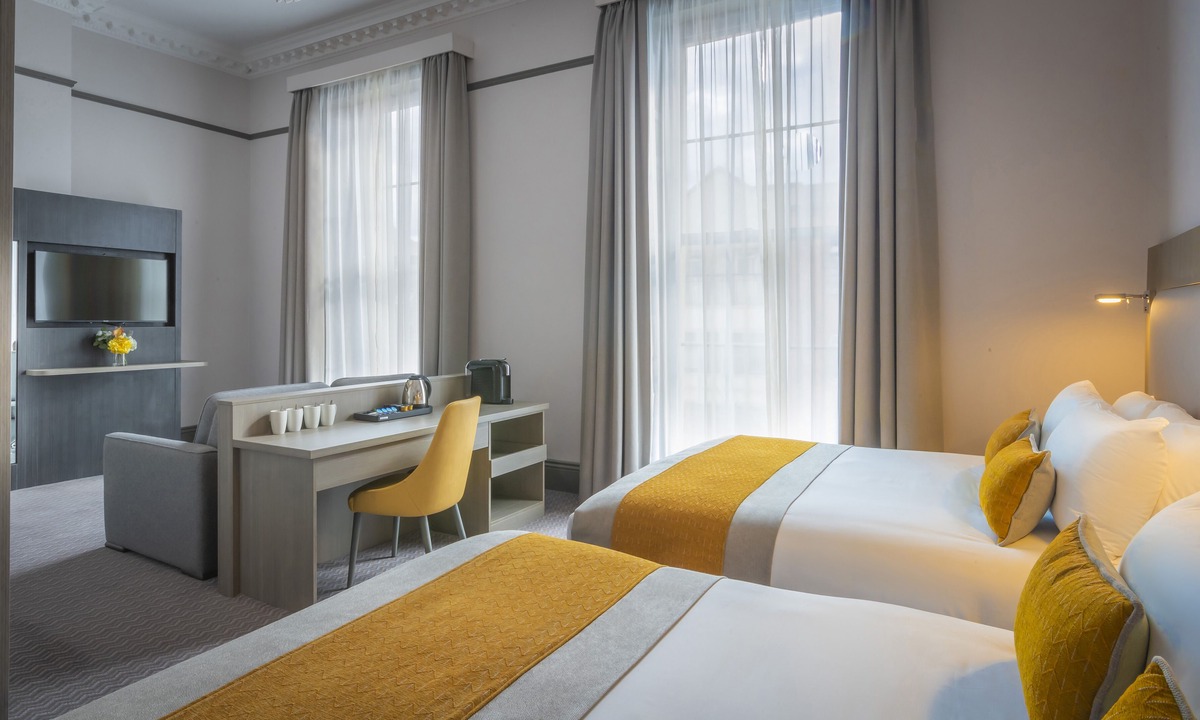 Broadstone Hotel | Maldron Hotel Parnell Square Dublin City