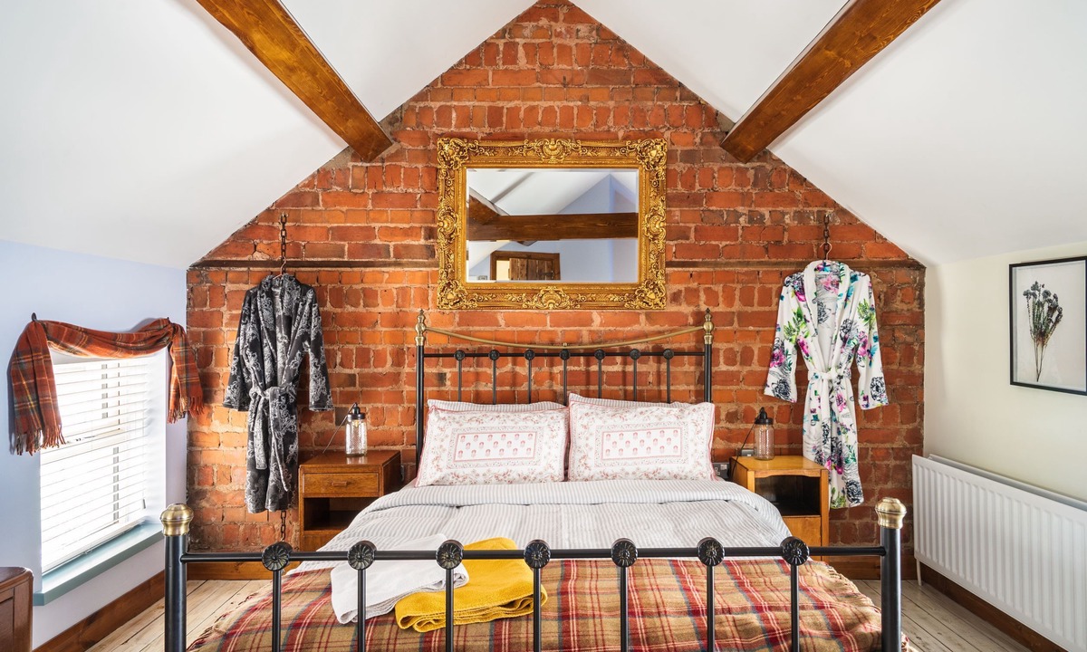 Londonderry House | Sorley Boys Snug