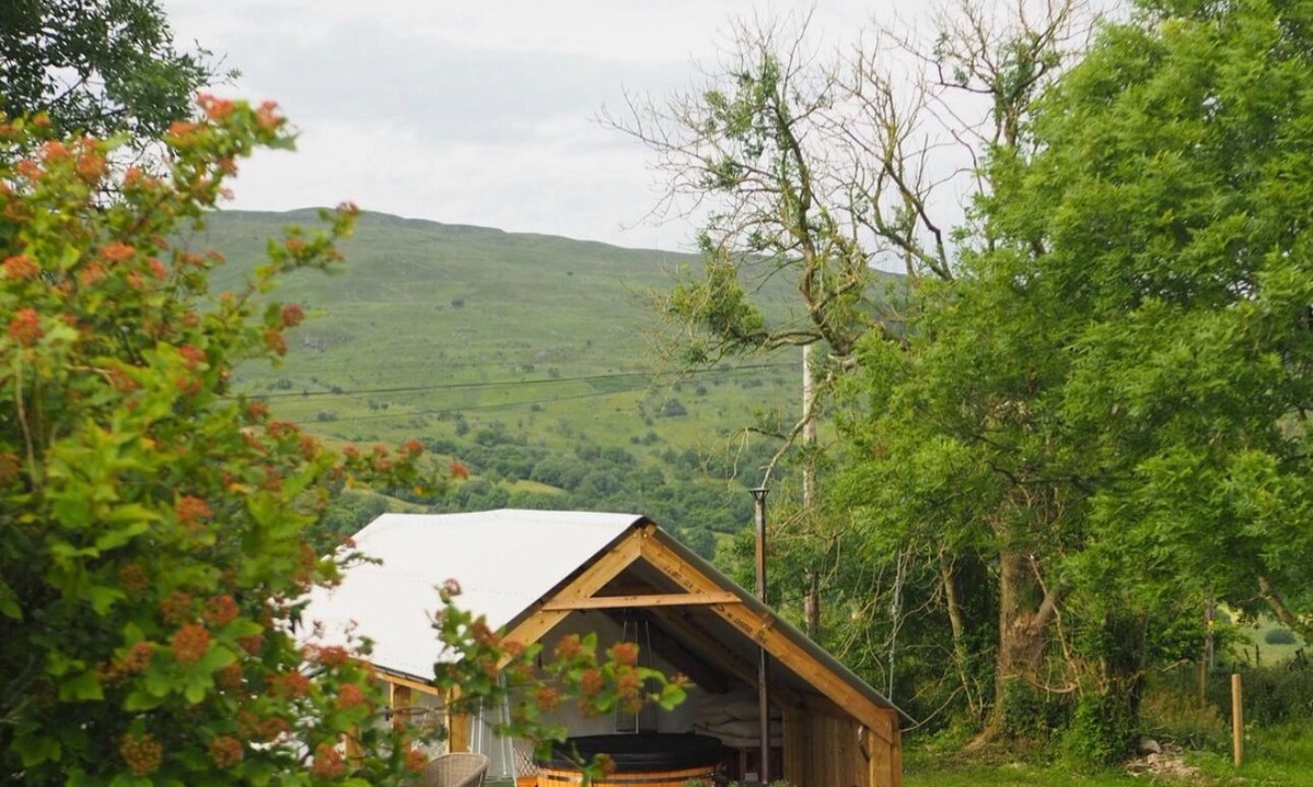 Dromore Cottage | Cosy Country Cottage