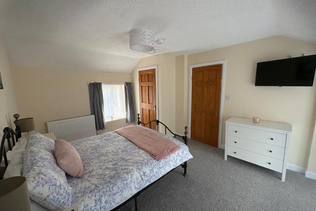 Westport Apartment | Wood Lodge Estate