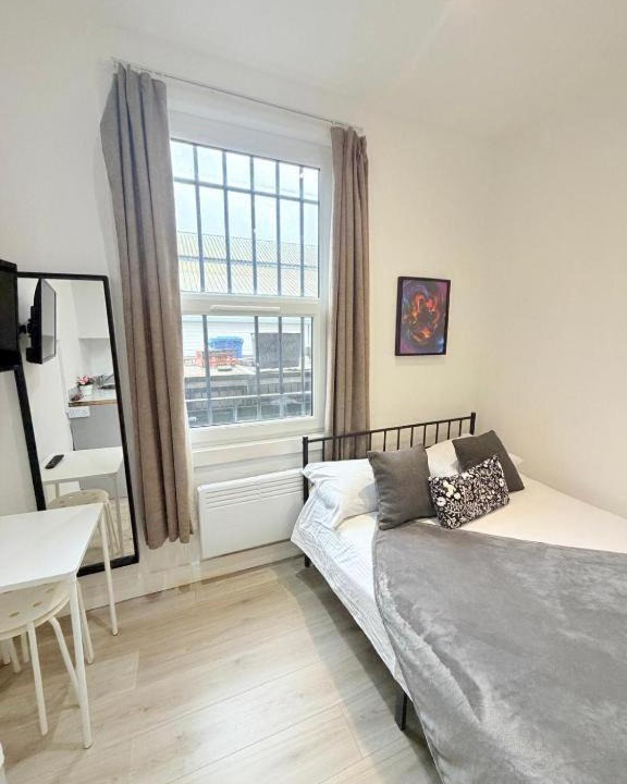 Holloway House | Your Best Rooms By Islington & Angel