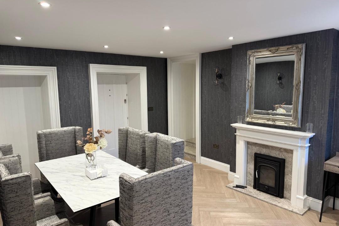 Templepatrick House | Luxury Croft Templepatrick Near Airport Rabbit and Hilton hotel