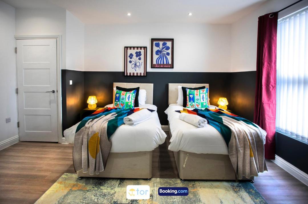 Newport Apartment | Caxton House Newport by The One Retreats