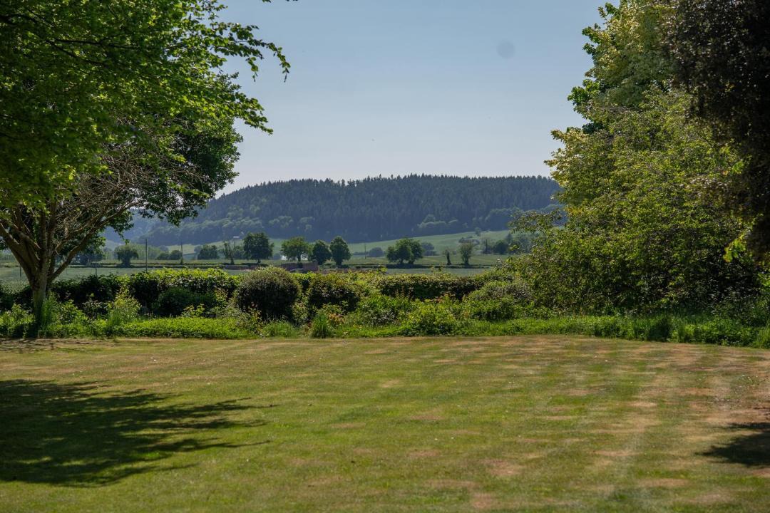 Bromsash Villa | Georgian Country House Hot Tub Dog Friendly