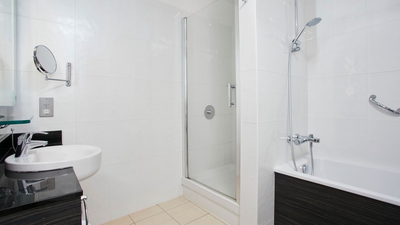 Photo of Bathroom in City Centre Dublin