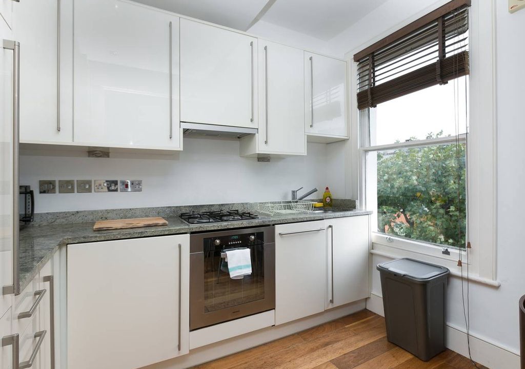 Photo of Kitchen in South Hampstead