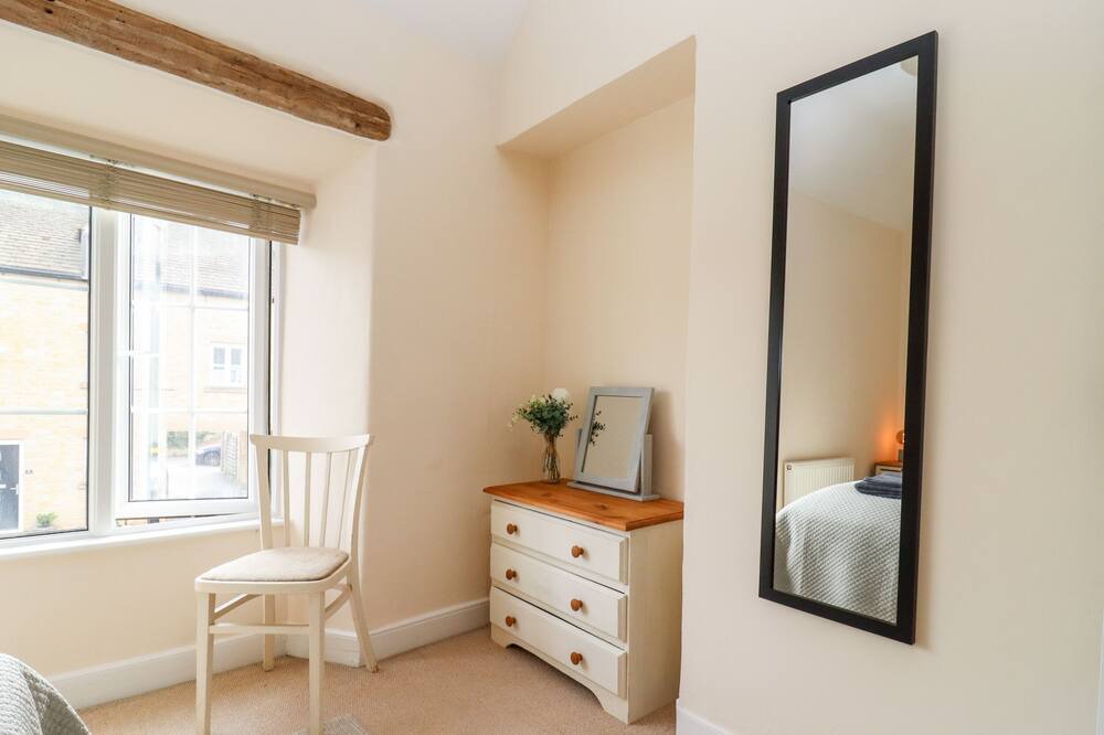 Photo of Bedroom in Tetbury