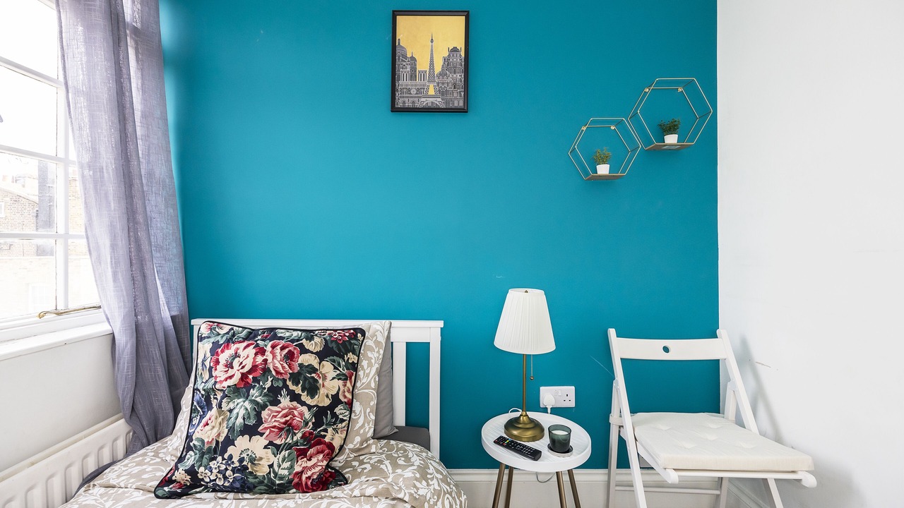 Photo of Bedroom in Angel