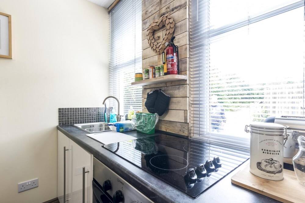 Photo of Kitchen in Llanteg
