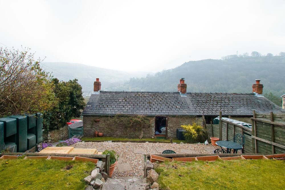 Photo of Outdoor in Abergavenny