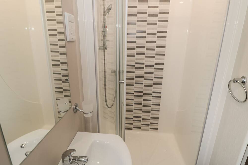 Photo of Bathroom in Runswick Bay