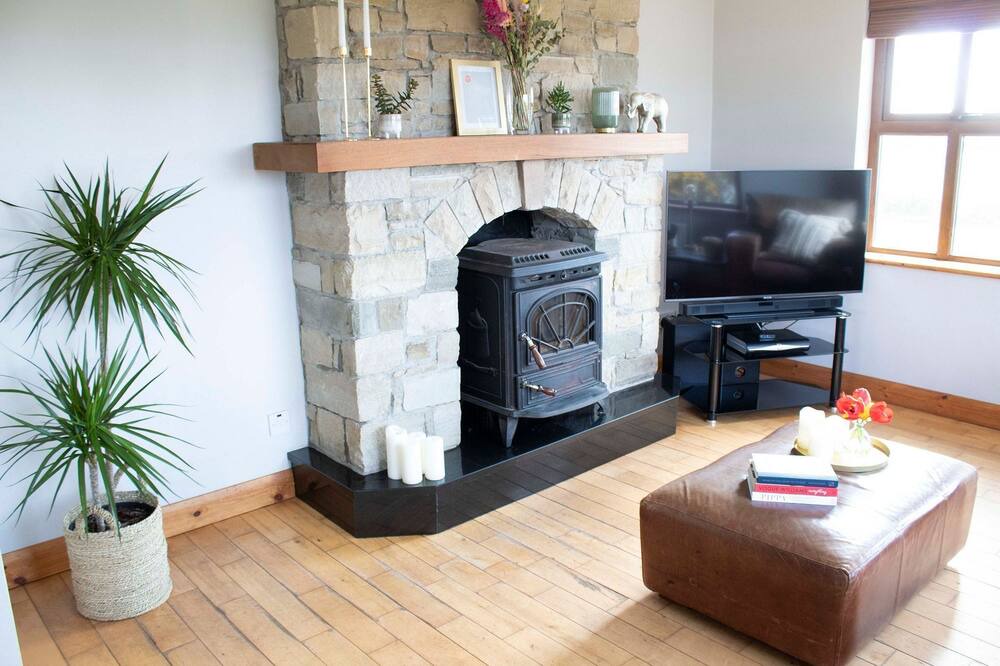 Photo of Livingroom in Claddaghduff