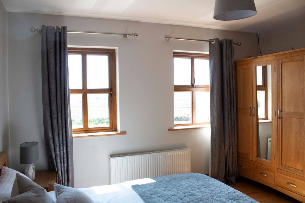 Photo of Bedroom in Claddaghduff