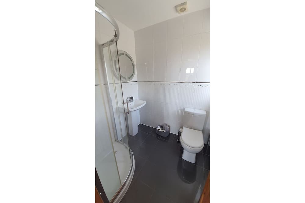 Photo of Bathroom in Claddaghduff