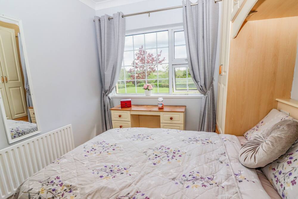 Photo of Bedroom in Lissycasey