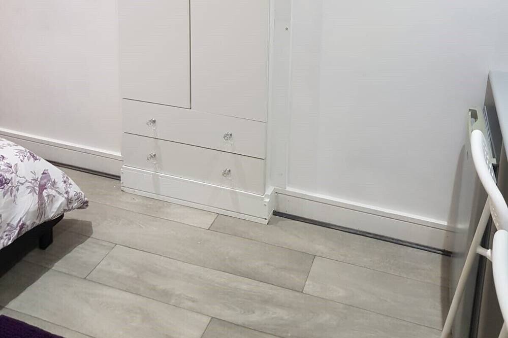 Photo of Bedroom in Whitchurch