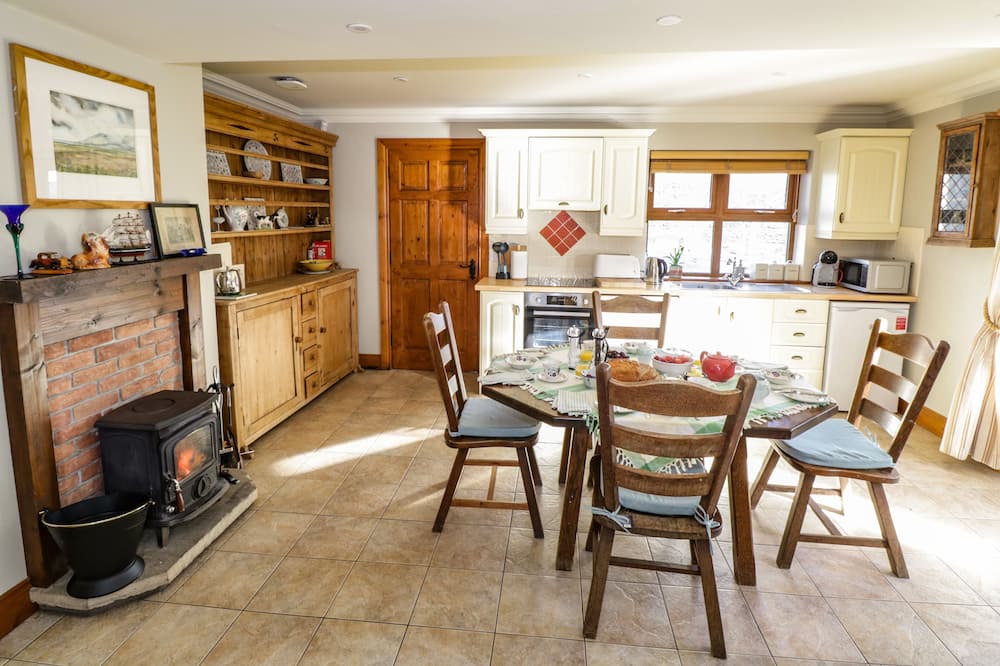 Photo of Kitchen in Connacht