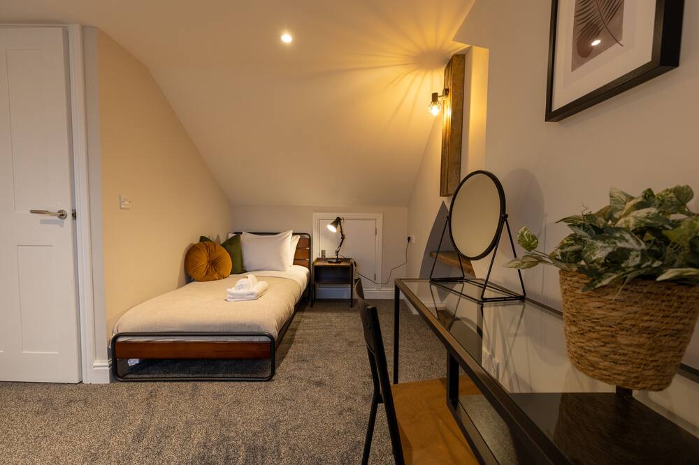 Photo of Bedroom in Canton