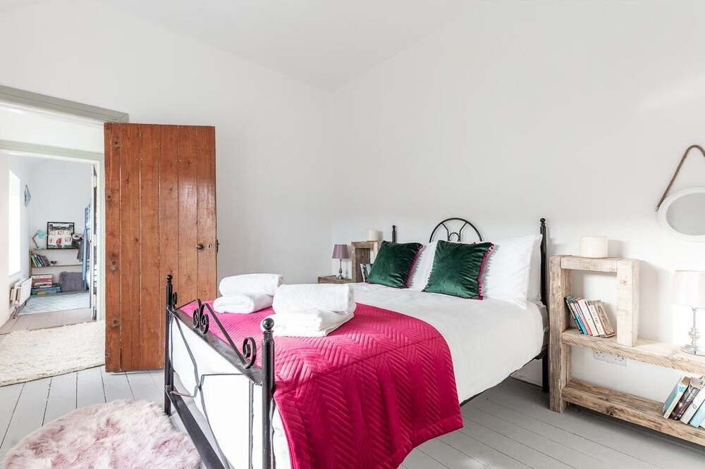 Photo of Bedroom in Lispole