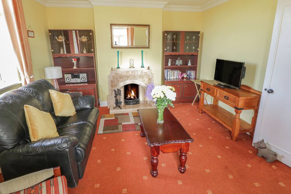 Photo of Livingroom in Aghaward