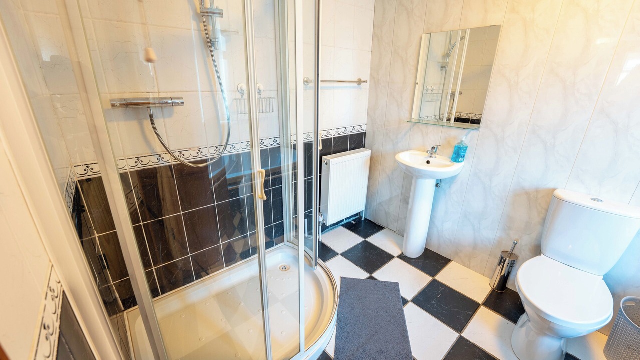 Photo of Bathroom in Malinmore