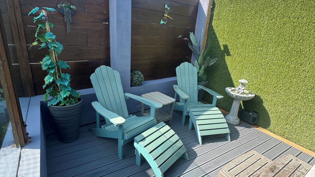 Photo of Patio Balcony in Marhamchurch