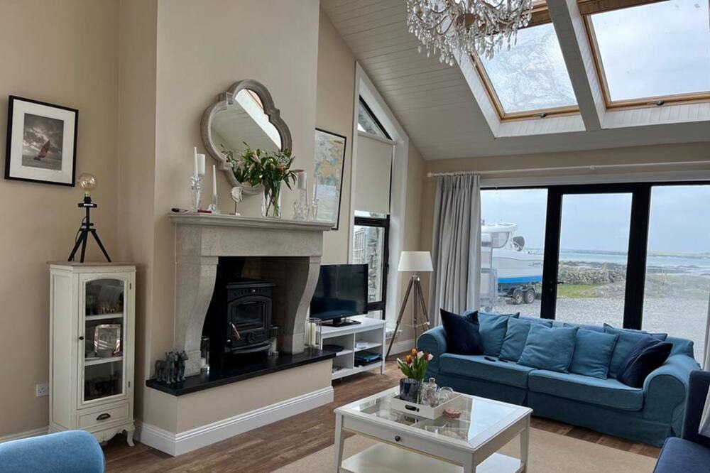 Photo of Livingroom in Ballyconneely