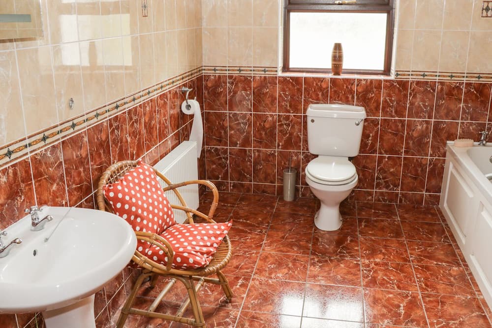 Photo of Bathroom in Ballycastle