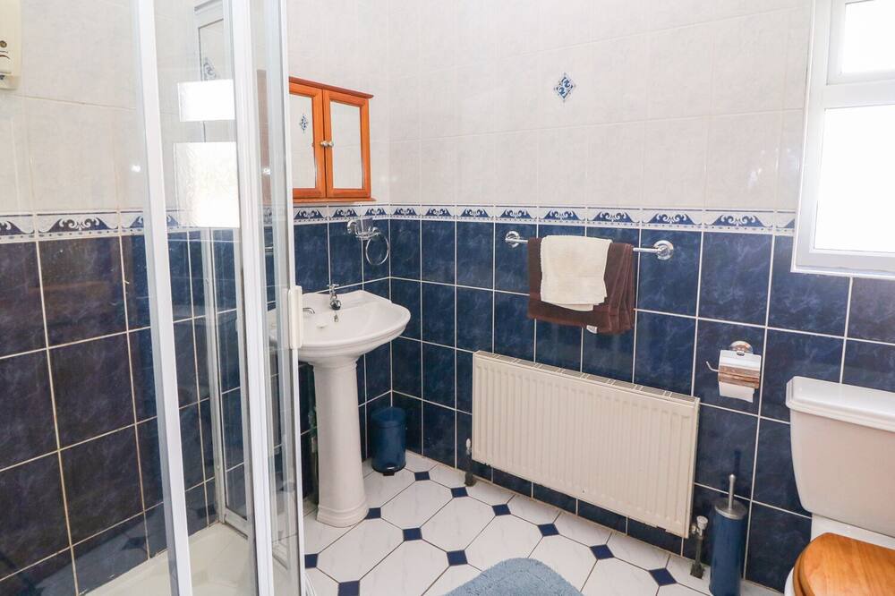 Photo of Bathroom in Quilty