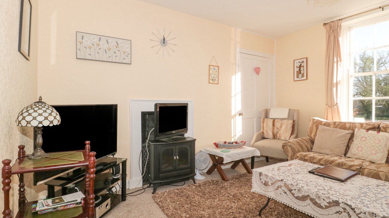 Photo of Livingroom in Dursley