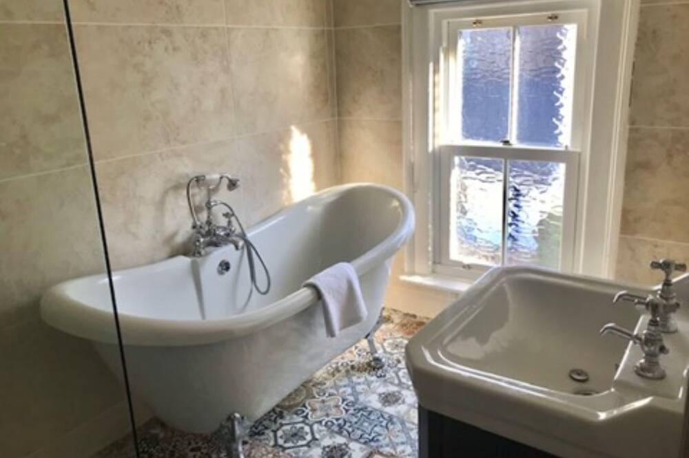 Photo of Bathroom in Glasnevin
