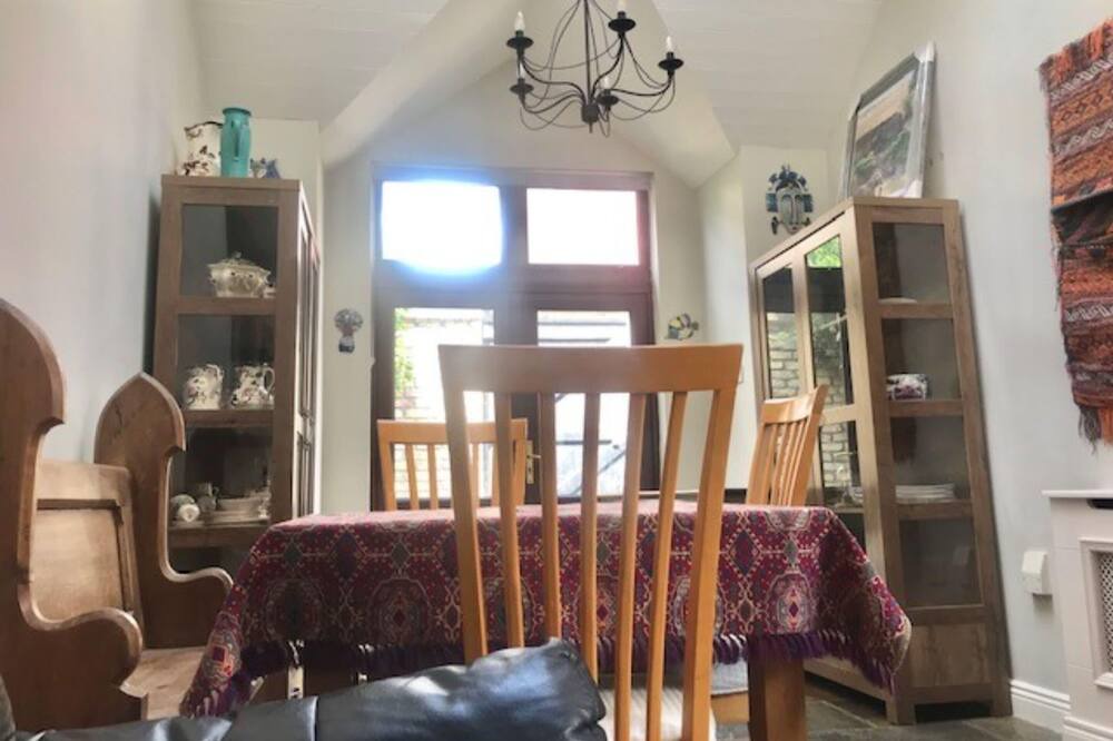Photo of Livingroom in Glasnevin