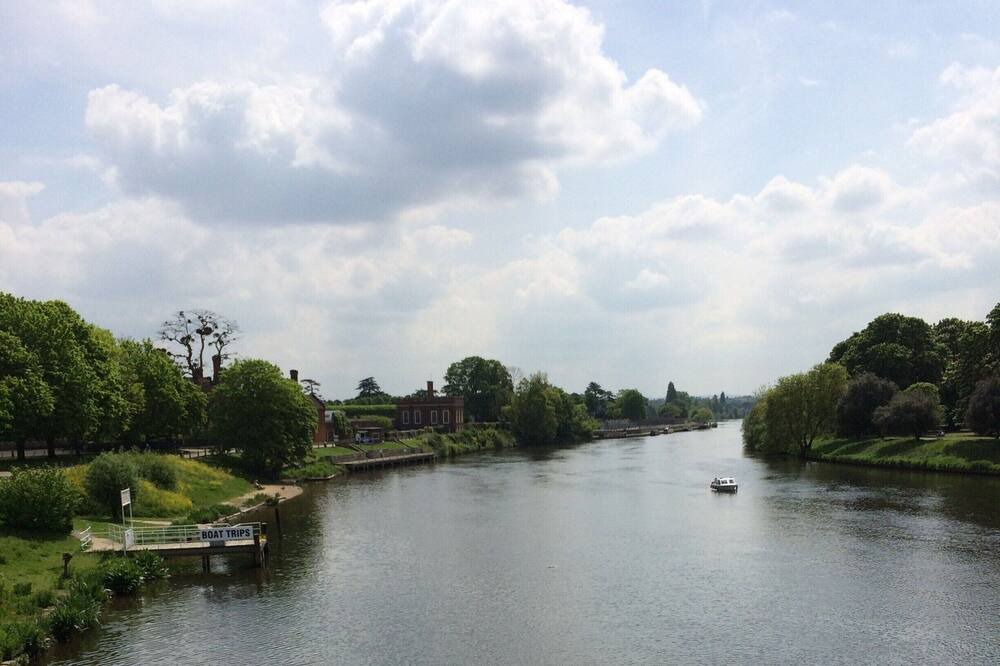 Photo of Others in West Molesey