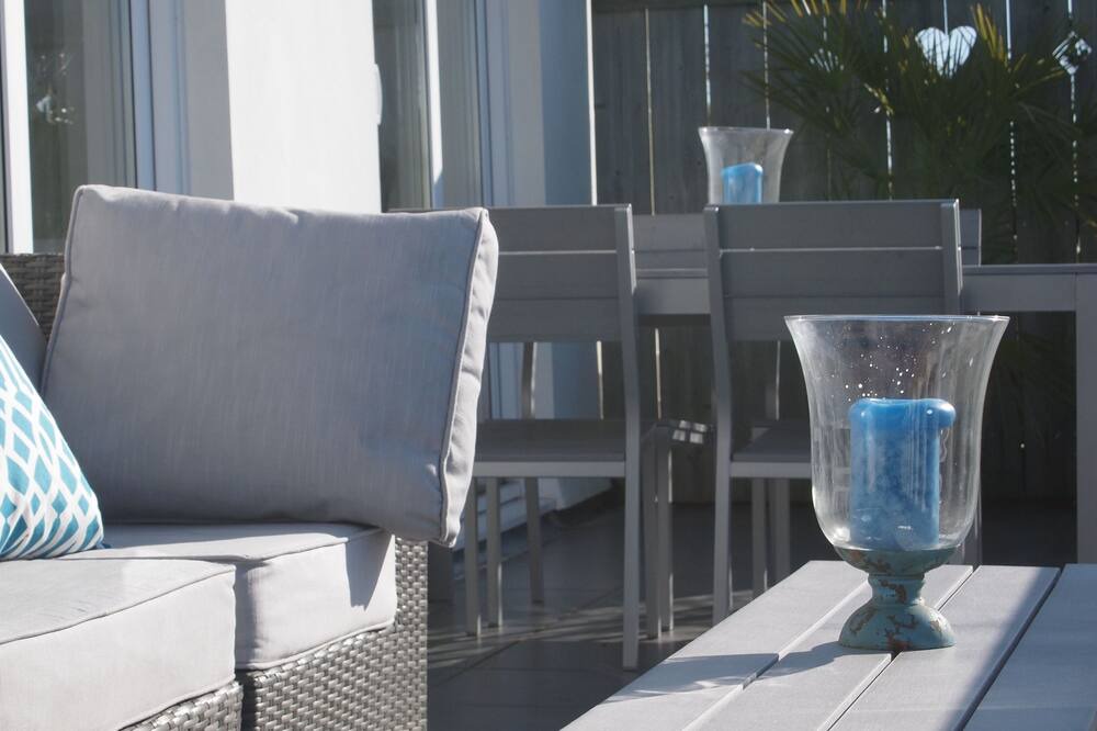 Photo of Patio Balcony in Pembroke