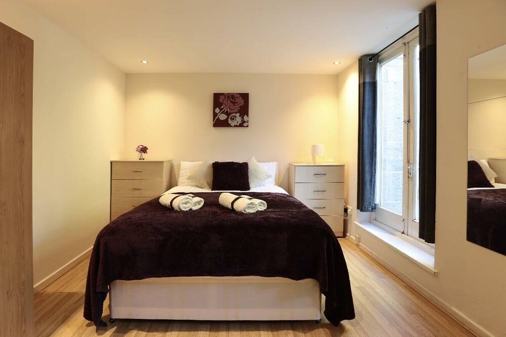 Photo of Bedroom in Fitzrovia